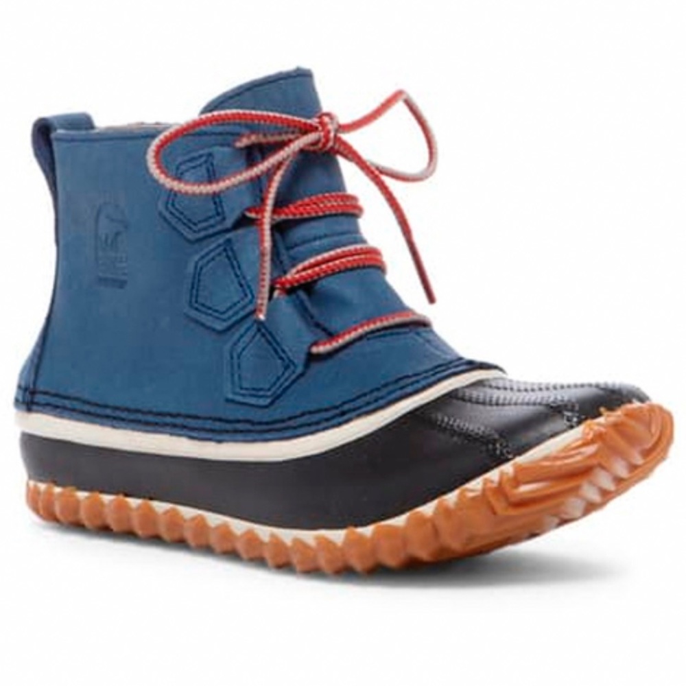 SOREL Out ‘N About blue boots, 9.